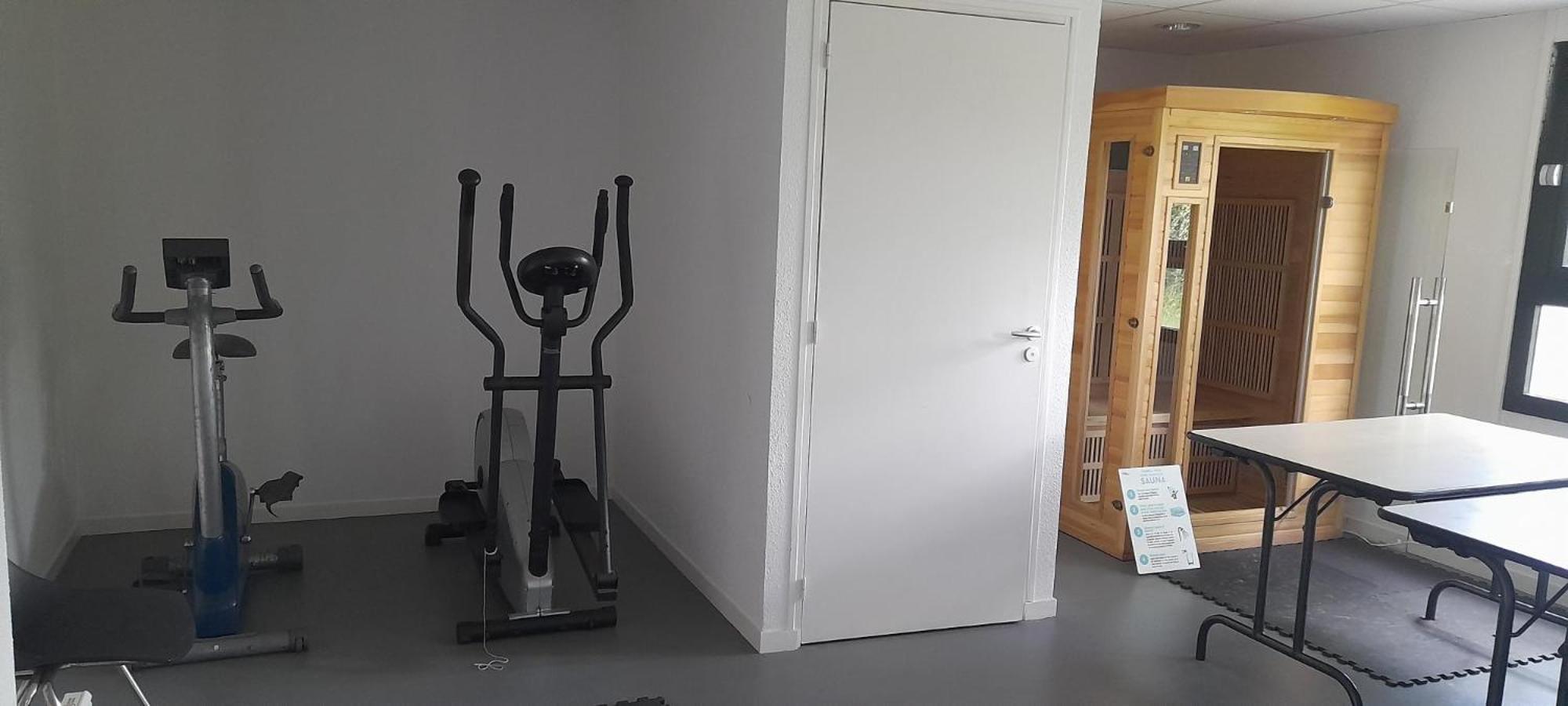 Ibis Styles Segre Hotel Екстериор снимка