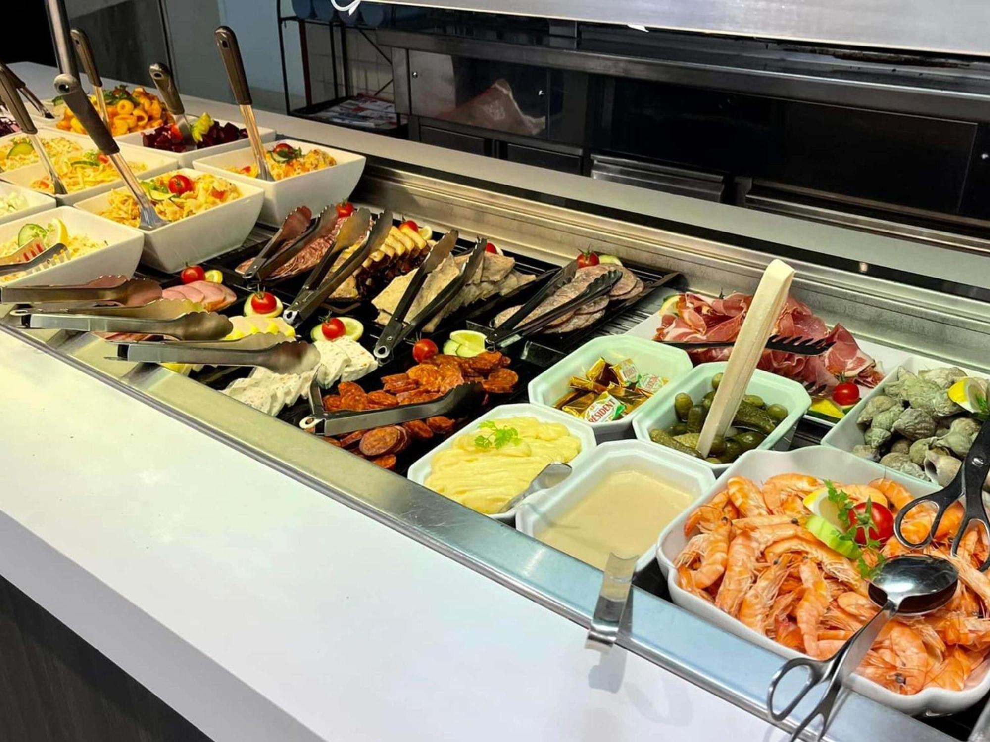 Ibis Styles Segre Hotel Екстериор снимка