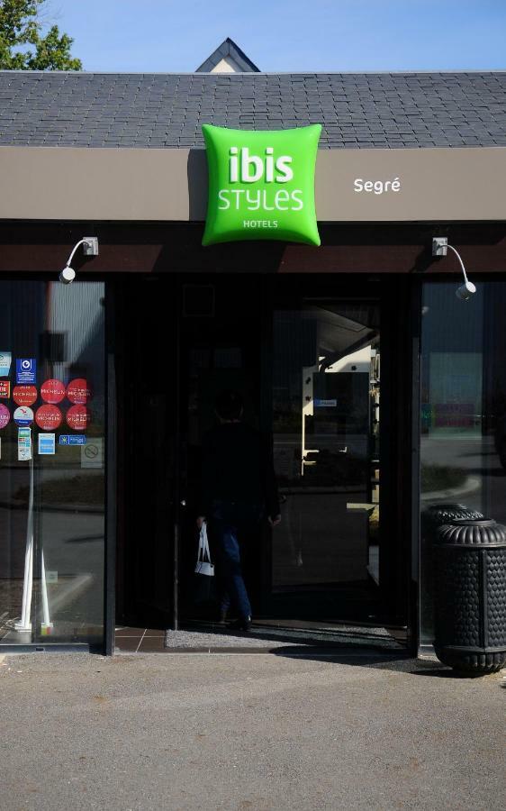 Ibis Styles Segre Hotel Екстериор снимка