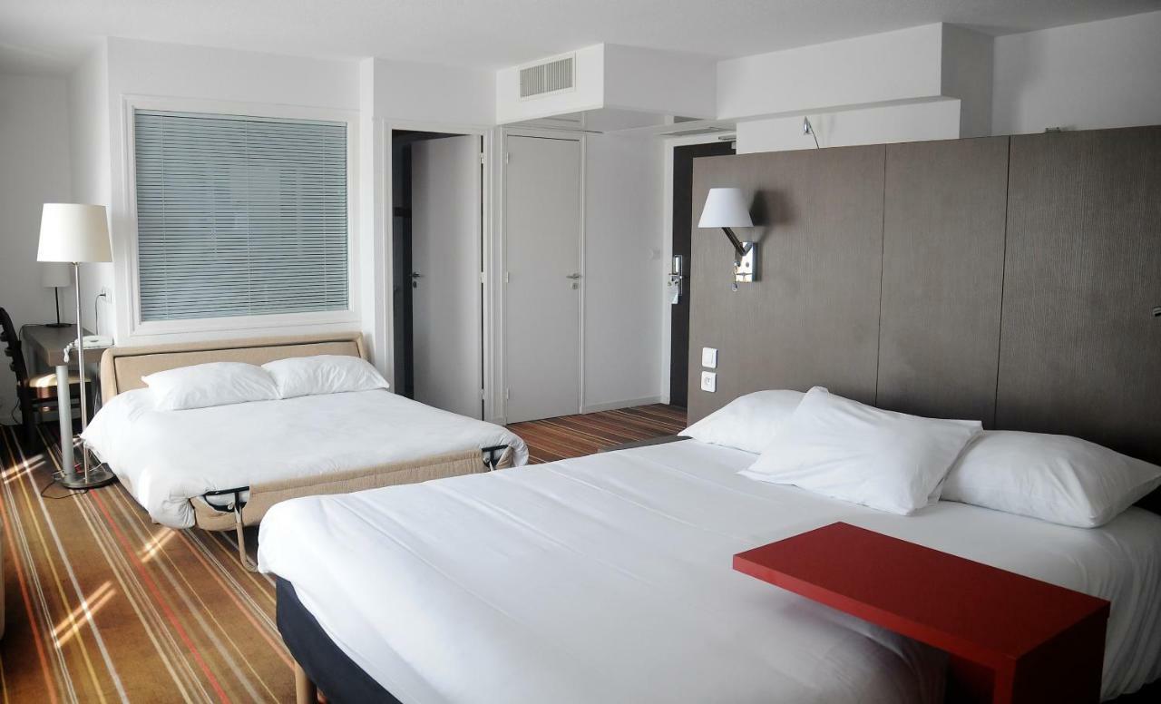 Ibis Styles Segre Hotel Екстериор снимка