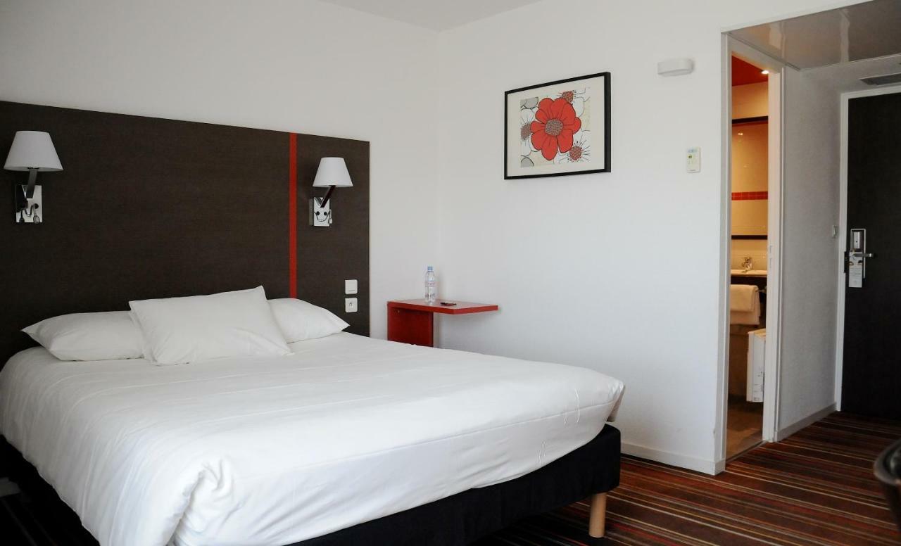 Ibis Styles Segre Hotel Екстериор снимка